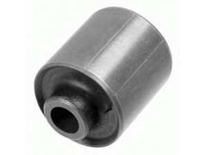 LEMFÖRDER 35061 01 valdymo svirties/išilginių svirčių įvorė 
 Ašies montavimas/vairavimo mechanizmas/ratai -> Valdymo svirtis/pasukamosios svirties sujungimas -> Montavimas/sutvirtinimas
RBX 101160, RBX 101790