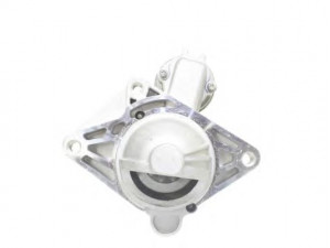 ALANKO 439677 starteris 
 Elektros įranga -> Starterio sistema -> Starteris
M001T80681, M1T80681, 2330000Q0D