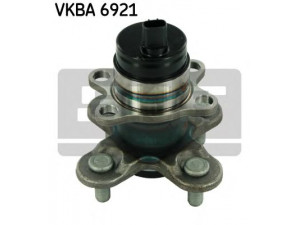 SKF VKBA 6921 rato guolio komplektas 
 Ašies montavimas/vairavimo mechanizmas/ratai -> Rato stebulė/montavimas -> Rato guolis
42410-B1010, 42410-B1030