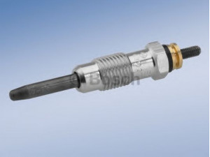 BOSCH 0 250 202 034 kaitinimo žvakė 
 Kibirkšties / kaitinamasis uždegimas -> Kaitinimo kaištis
46447610, 46447610