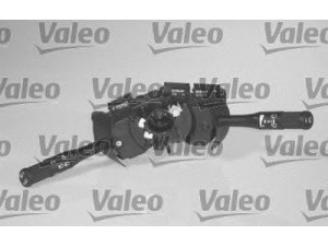 VALEO 251338 vairo kolonėlės jungiklis 
 Vidaus įranga -> Rankinės/kojinės svirties sistema
00156027142, 156027142