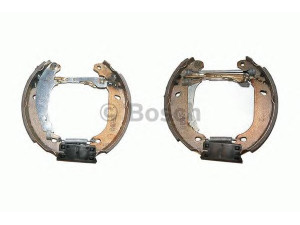 BOSCH 0 204 114 039 stabdžių trinkelių komplektas 
 Techninės priežiūros dalys -> Papildomas remontas
4241 3L, 4241 5Y, 4241 6F, 4241 8R