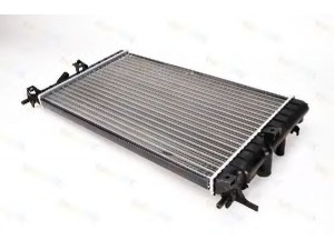 THERMOTEC D7X015TT radiatorius, variklio aušinimas 
 Aušinimo sistema -> Radiatorius/alyvos aušintuvas -> Radiatorius/dalys
1300181, 1300 181