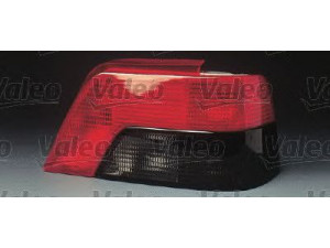 VALEO 084283 kombinuotas galinis žibintas 
 Kėbulas -> Šviesos -> Kombinuotas galinis žibintas/dalys -> Kombinuotas galinis žibintas
6350-77, 635077