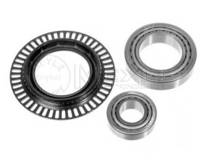 MEYLE 014 033 0104 rato guolio komplektas 
 Ašies montavimas/vairavimo mechanizmas/ratai -> Rato stebulė/montavimas -> Rato guolis
220 330 07 25