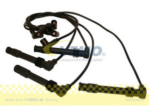 VEMO V10-70-0015 uždegimo laido komplektas 
 Kibirkšties / kaitinamasis uždegimas -> Uždegimo laidai/jungtys
027 998 031, 027 998 031 A, N 100 528 09