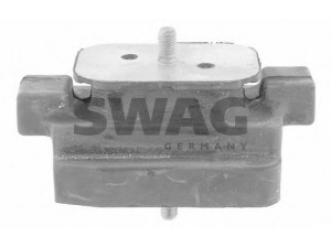 SWAG 20 92 6667 montavimas, automatinė transmisija; montavimas, neautomatinė transmisija 
 Transmisija -> Neautomatinė pavarų dėžė -> Ašies montavimas
22 31 6 761 094, 22 31 6 770 289