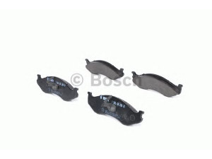 BOSCH 0 986 424 284 stabdžių trinkelių rinkinys, diskinis stabdys 
 Techninės priežiūros dalys -> Papildomas remontas
04713 175, 04778 058, 04778058AB