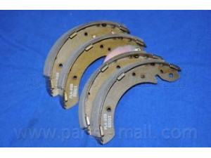 PARTS-MALL PLA-003 stabdžių trinkelių komplektas
5830233A00, 5830233B00, 58302340A0