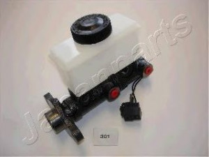 JAPANPARTS PF-301 pagrindinis cilindras, stabdžiai 
 Stabdžių sistema -> Pagrindinis stabdžių cilindras
GA97-43-400