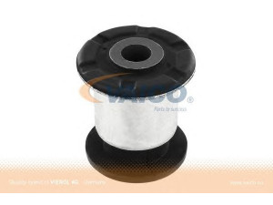 VAICO V10-0798 valdymo svirties/išilginių svirčių įvorė 
 Ašies montavimas/vairavimo mechanizmas/ratai -> Valdymo svirtis/pasukamosios svirties sujungimas -> Montavimas/sutvirtinimas
7L0 407 183 A, 955 341 588 10, 7L0 407 183 A