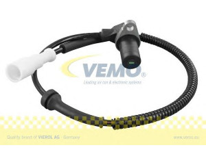 VEMO V51-72-0024 jutiklis, rato greitis 
 Elektros įranga -> Jutikliai
96 283 017