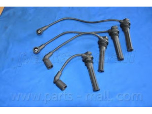 PARTS-MALL PEC-E58 uždegimo laido komplektas 
 Kibirkšties / kaitinamasis uždegimas -> Uždegimo laidai/jungtys
25183557, 96651945, 96984145, P25183557