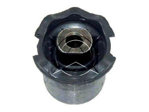 SIDEM 865612 valdymo svirties/išilginių svirčių įvorė 
 Ašies montavimas/vairavimo mechanizmas/ratai -> Valdymo svirtis/pasukamosios svirties sujungimas -> Montavimas/sutvirtinimas
LR0 25159, LR0 51586, RBX 500291
