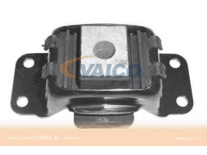 VAICO V10-1439 stebulės laikiklio įvorė 
 Ašies montavimas/vairavimo mechanizmas/ratai -> Ašies atrama/ašies korpusas/ašies montavimas -> Pasukamojo veleno sujungimas
7 270 635, 7 403 748, 95 VW 5K818 BB