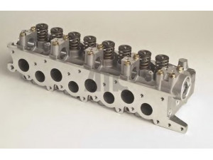 AMC 908313K cilindro galvutė 
 Variklis -> Cilindrų galvutė/dalys -> Cilindrų galvutė