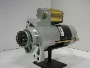AES ADS-237 starteris 
 Elektros įranga -> Starterio sistema -> Starteris
M8T76071, M8T76071ZE, M8T76072