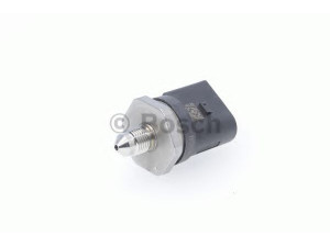 BOSCH 0 261 545 043 jutiklis, degalų slėgis
13 53 7 584 404, 4 558 519