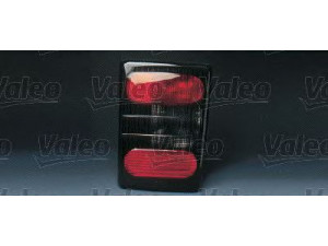 VALEO 085736 kombinuotas galinis žibintas 
 Kėbulas -> Transporto priemonės galas -> Kombinuotas galinis žibintas/dalys -> Kombinuotas galinis žibintas
7701039661