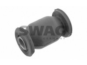 SWAG 89 92 8712 valdymo svirties/išilginių svirčių įvorė 
 Ašies montavimas/vairavimo mechanizmas/ratai -> Valdymo svirtis/pasukamosios svirties sujungimas -> Montavimas/sutvirtinimas
4703 866, 4706 664, 09319-10030