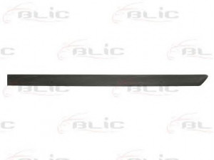 BLIC 5703-04-5097573P apdailos/apsauginės juostelė, durelės 
 Kėbulas -> Apdaila/apsauga/dekoratyvinės juostelės/emblemos -> Apdailos/apsauginės juostelės
172639