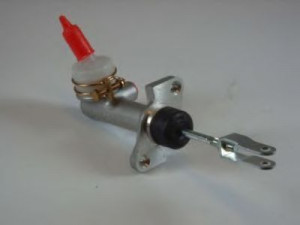 AISIN QN-003 pagrindinis cilindras, sankaba
30610R8000, 30610R9500