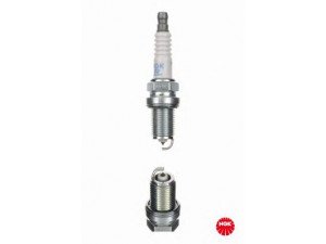 NGK 5667 uždegimo žvakė 
 Techninės priežiūros dalys -> Techninės priežiūros intervalai
6762458, 5-8610-3387-0, 22401-27N67