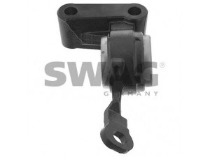 SWAG 11 94 0619 valdymo svirties/išilginių svirčių įvorė 
 Ašies montavimas/vairavimo mechanizmas/ratai -> Valdymo svirtis/pasukamosios svirties sujungimas -> Montavimas/sutvirtinimas
31 12 6 772 235