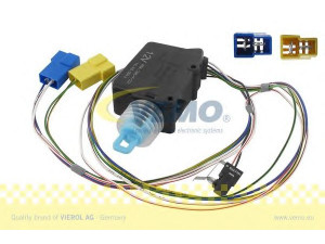 VEMO V10-77-0006 valdiklis, centrinio užrakto sistema 
 Užrakinimo sistema -> Centrinio užrakto sistema
001 800 24 75, 2D0 959 775 C, 2D0 959 775 C
