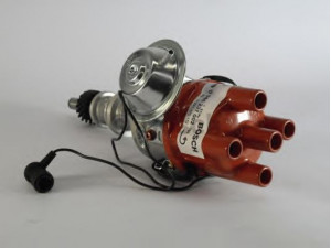 BOSCH 0 986 237 002 skirstytuvas, uždegimas 
 Kibirkšties / kaitinamasis uždegimas -> Degimo skirstytuvas/dalys
1584303, 76HF 12100 CB