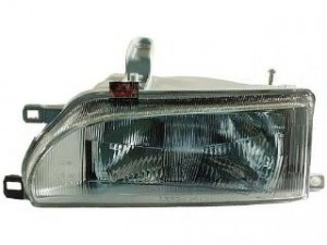 VAN WEZEL 5324941 priekinis žibintas 
 Kėbulas -> Priekinis žibintas/dalys -> Priekinis žibintas/įterp.
81150-1A820