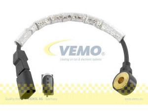 VEMO V10-72-1174 detonacijos jutiklis 
 Elektros įranga -> Jutikliai
066 905 377, 066 905 377, 066 905 377