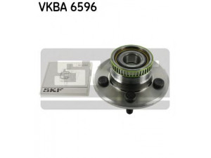 SKF VKBA 6596 rato guolio komplektas 
 Ašies montavimas/vairavimo mechanizmas/ratai -> Rato stebulė/montavimas -> Rato guolis
4509 599, 5003 549AA, 4509 599