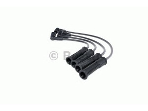 BOSCH 0 986 357 256 uždegimo laido komplektas 
 Kibirkšties / kaitinamasis uždegimas -> Uždegimo laidai/jungtys
77 00 273 826, 82 00 506 297, 82 00 943 801