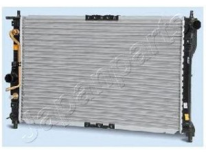 JAPANPARTS RDA313002 radiatorius, variklio aušinimas 
 Aušinimo sistema -> Radiatorius/alyvos aušintuvas -> Radiatorius/dalys
96182260