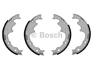 BOSCH 0 986 487 396 stabdžių trinkelių komplektas 
 Techninės priežiūros dalys -> Papildomas remontas
04423 606, 04723 367, 04761 833