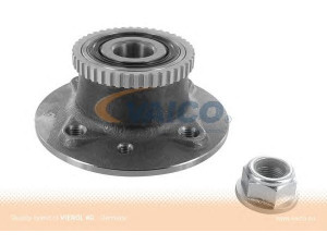 VAICO V46-0457 rato guolio komplektas 
 Ašies montavimas/vairavimo mechanizmas/ratai -> Rato stebulė/montavimas -> Rato guolis
77 01 208 075
