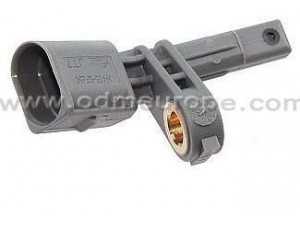 ODM-MULTIPARTS 97-990145 jutiklis, rato greitis 
 Elektros įranga -> Jutikliai
WHT003857A, 95560640510, 95560640511