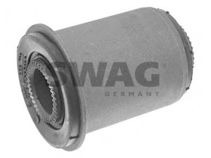 SWAG 13 94 3301 valdymo svirties/išilginių svirčių įvorė 
 Ašies montavimas/vairavimo mechanizmas/ratai -> Valdymo svirtis/pasukamosios svirties sujungimas -> Montavimas/sutvirtinimas
8-97364176-0