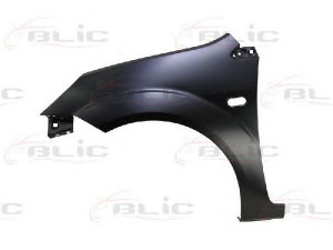 BLIC 6504-04-2564311P sparnas 
 Kėbulas -> Kėbulo dalys/ sparnas/buferis -> Purvasaugiai
1 206 112, 1 337 573, 1 405 185