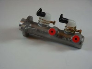 AISIN MG-008 pagrindinis cilindras, stabdžiai
8-94115-835-0, 8-94115-835-1, 8-94115-835-3