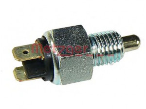 METZGER 0912011 jungiklis, atbulinės eigos žibintas 
 Elektros įranga -> Šviesų jungikliai/relės/valdymas -> Šviesų jungiklis/svirtis
1 352 153, 1 354 071, 23141 352 153