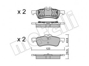 METELLI 22-0556-0 stabdžių trinkelių rinkinys, diskinis stabdys 
 Techninės priežiūros dalys -> Papildomas remontas
34 21 1 503 077, 34 21 2 166 621
