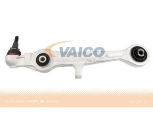 VAICO V10-7187 vikšro valdymo svirtis 
 Ašies montavimas/vairavimo mechanizmas/ratai -> Valdymo svirtis/pasukamosios svirties sujungimas -> Vairo trauklės (valdymo svirtis, išilginis balansyras, diago
4B0 407 151 C, 4B3 407 151 A, 4B3 407 151 C