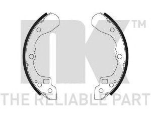 NK 2735679 stabdžių trinkelių komplektas 
 Techninės priežiūros dalys -> Papildomas remontas
0K30A2628Z
