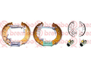 BREMBO K 61 079 stabdžių trinkelių komplektas 
 Techninės priežiūros dalys -> Papildomas remontas
424201, 424208