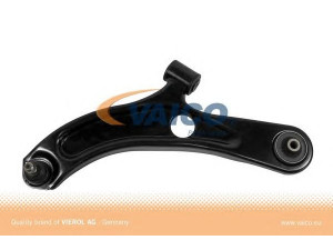 VAICO V64-0018 vikšro valdymo svirtis 
 Ašies montavimas/vairavimo mechanizmas/ratai -> Valdymo svirtis/pasukamosios svirties sujungimas -> Vairo trauklės (valdymo svirtis, išilginis balansyras, diago
45202-63J00-000