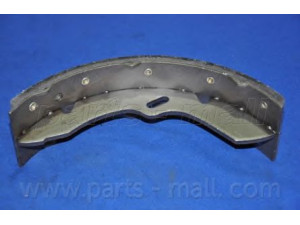 PARTS-MALL PLA-014 stabdžių trinkelių komplektas 
 Techninės priežiūros dalys -> Papildomas remontas
5830545A00, 5830545A02, 5830545A12