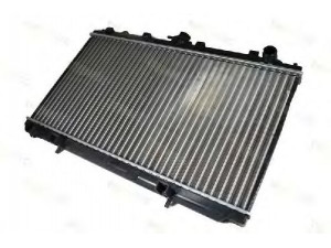 THERMOTEC D71003TT radiatorius, variklio aušinimas 
 Aušinimo sistema -> Radiatorius/alyvos aušintuvas -> Radiatorius/dalys
21410-2F000, 21410-9F500, 21410-9F502