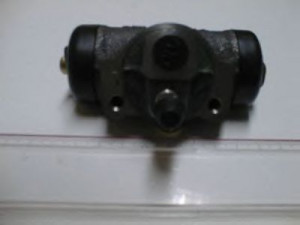 AISIN AD-002L rato stabdžių cilindras
